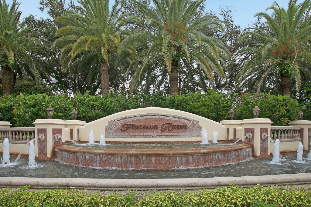 Frenchman's Reserve Waterfront Golf Course Homes For Sale in Palm Beach Gardens, Florida 33410 community image