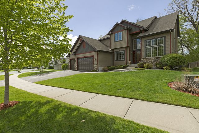Maple Grove community image